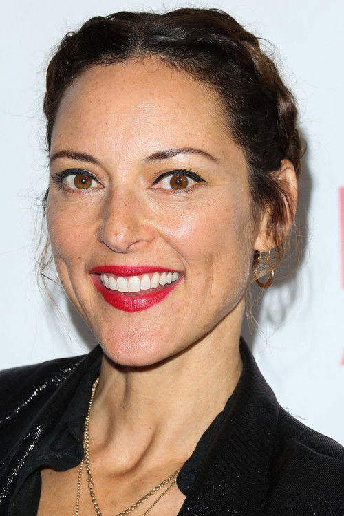 Photo of Lola Glaudini