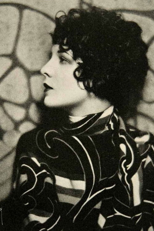 Photo of Shirley Mason