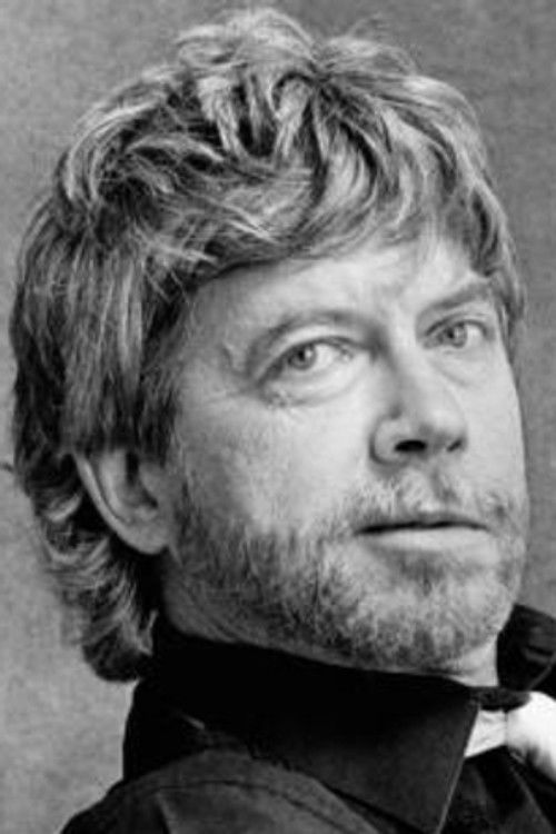 Photo of Tom Robbins