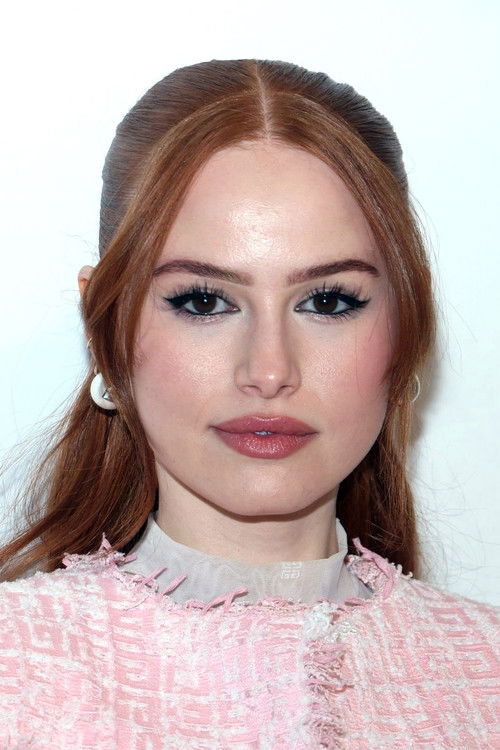 Photo of Madelaine Petsch
