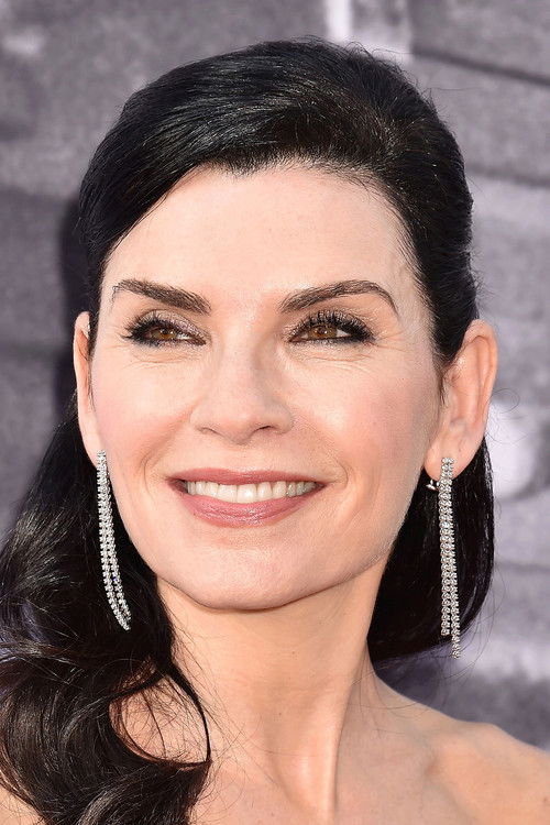 Photo of Julianna Margulies