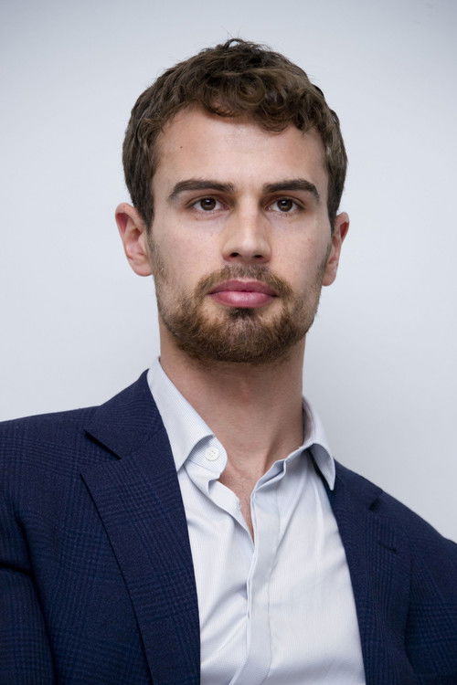 Photo of Theo James