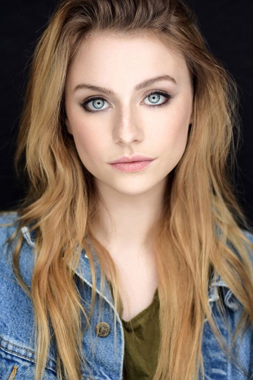 Photo of Maddie Phillips