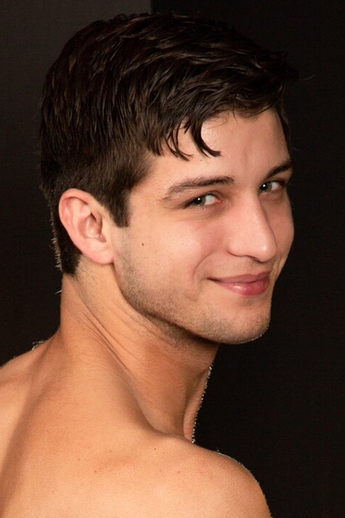 Photo of Elliot Finn