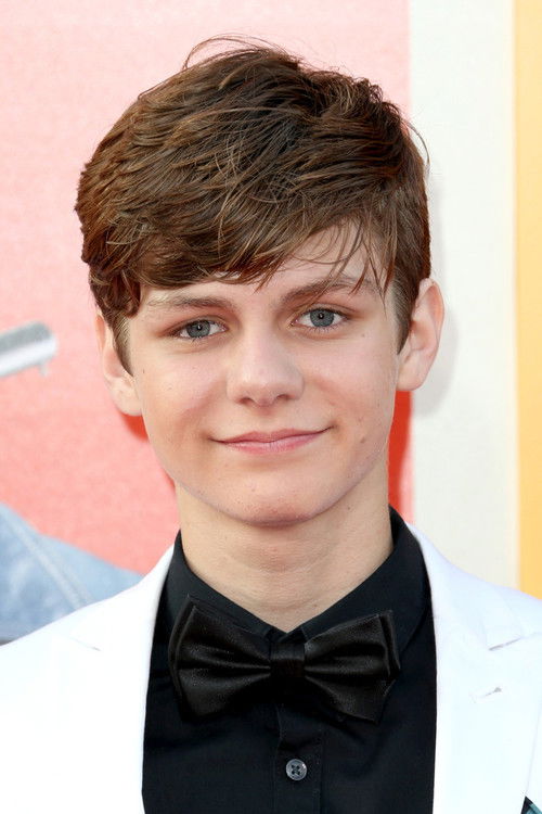 Photo of Ty Simpkins
