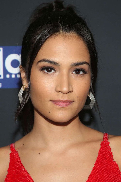 Photo of Kristina Reyes