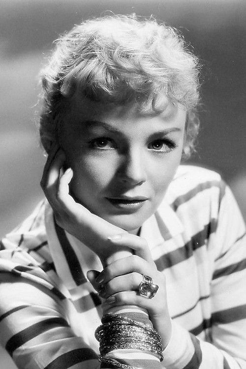 Photo of Etchika Choureau