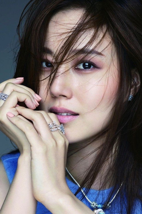 Photo of Moon Chae-won