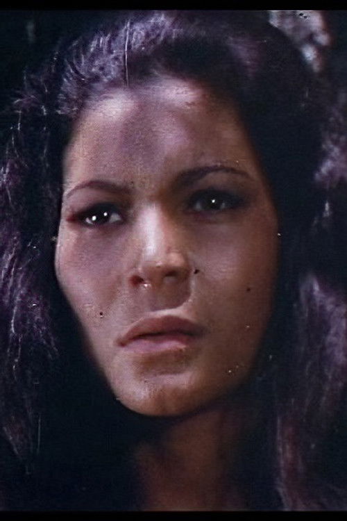 Photo of Esmeralda Barros