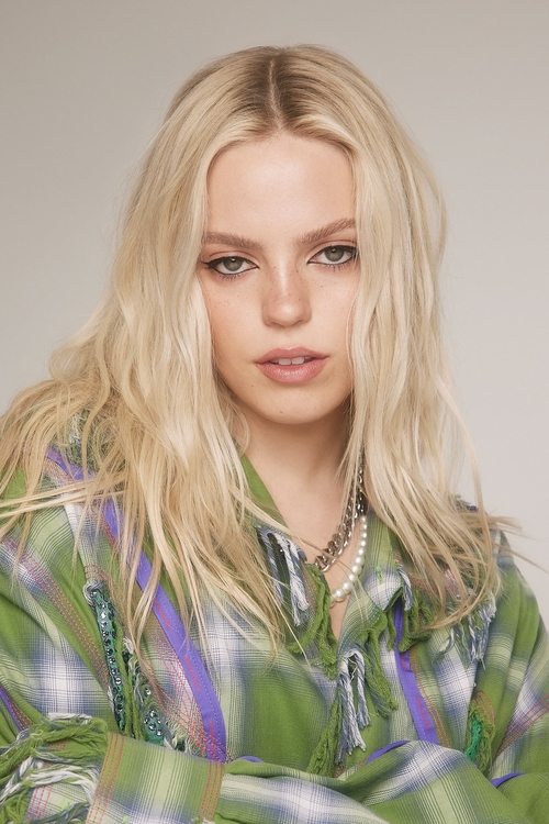 Photo of Reneé Rapp