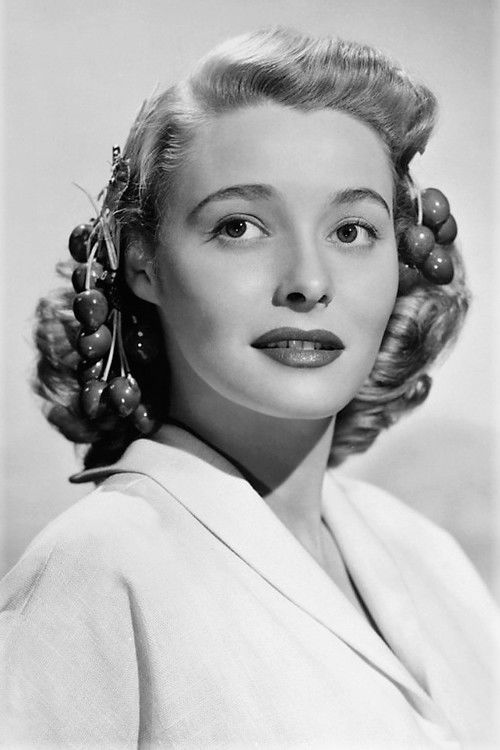 Photo of Patricia Neal