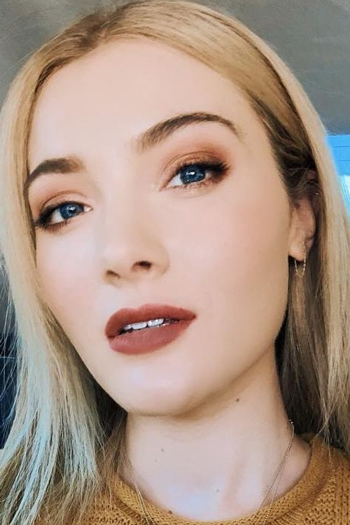 Photo of Skyler Samuels