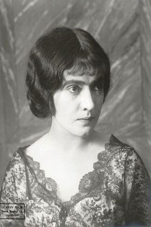 Photo of Karen Caspersen