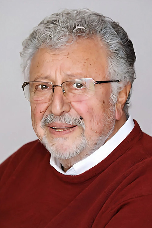 Photo of Metin Akpınar