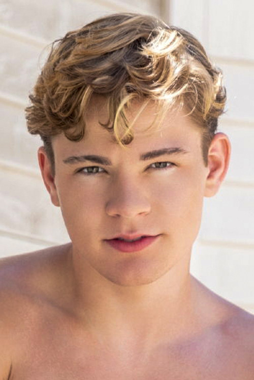 Photo of Oliver Marks