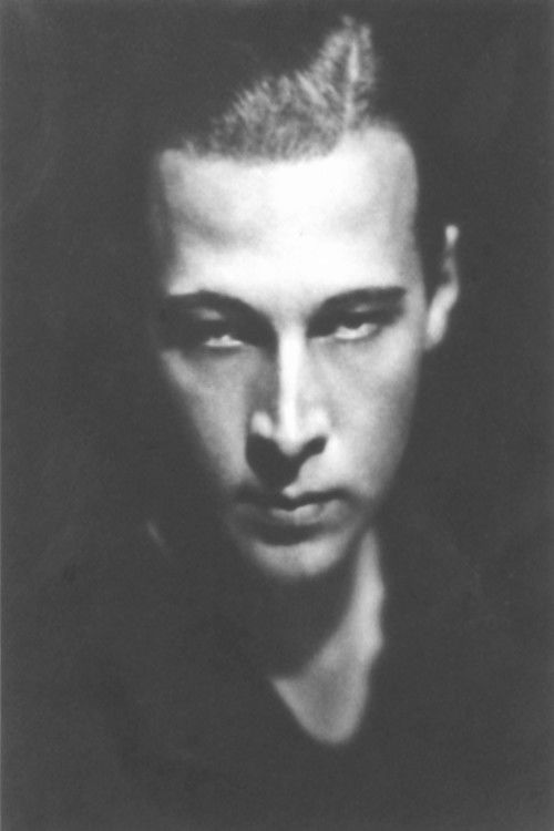 Photo of Rudolph Valentino