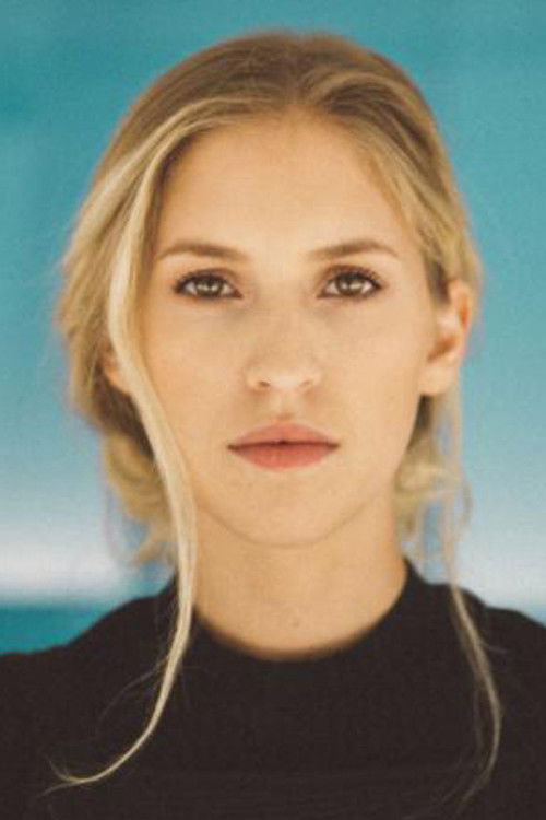 Photo of Claudia Bouvette