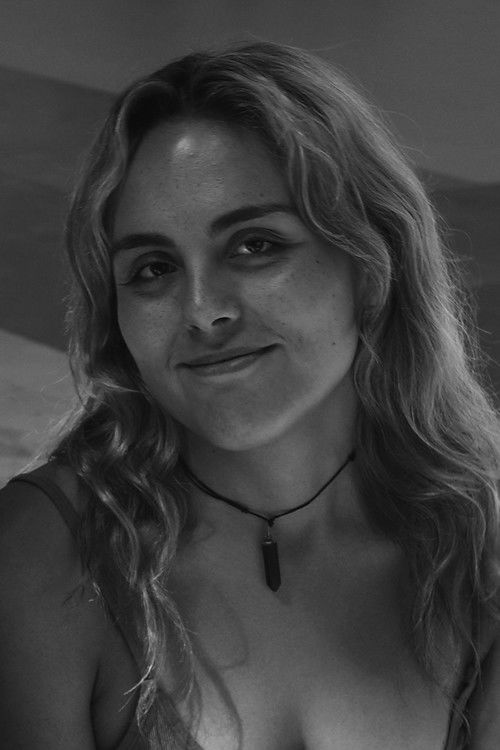 Photo of Alejandra Avelar