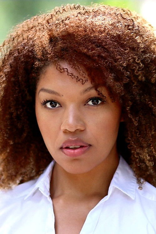 Photo of Chalia La Tour