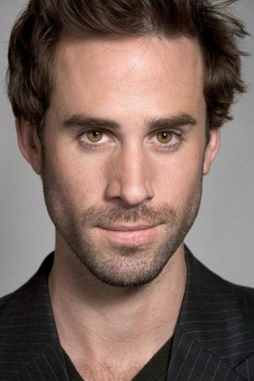 Photo of Joseph Fiennes
