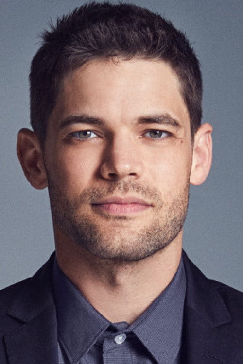 Photo of Jeremy Jordan