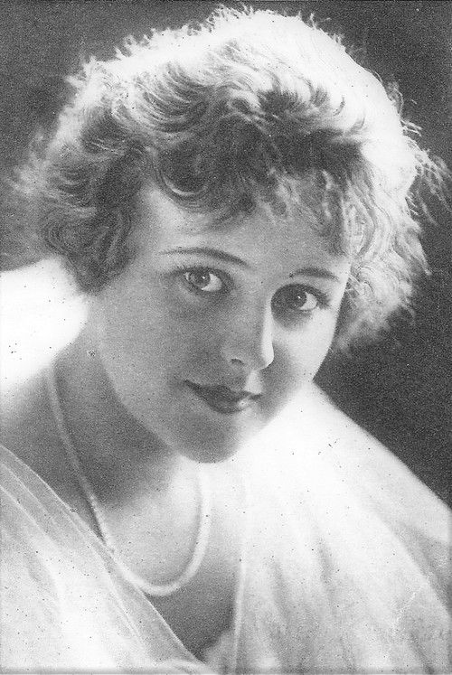 Photo of Carol Holloway