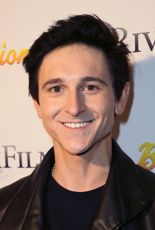 Photo of Mitchel Musso