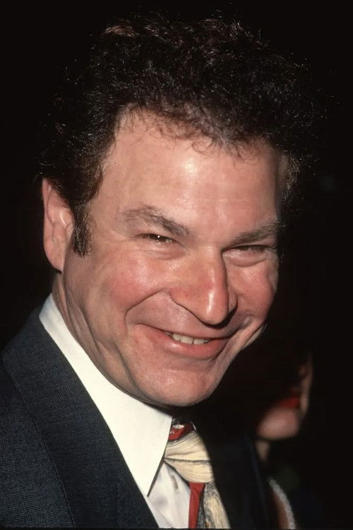 Photo of Robert Wuhl