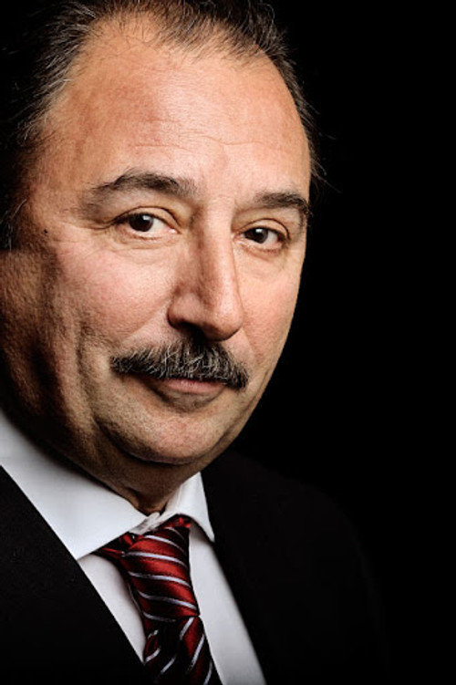 Photo of Toni Sevilla