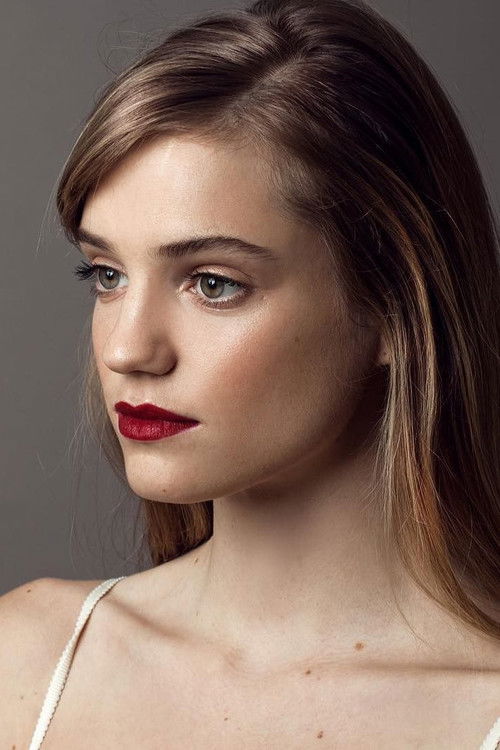 Photo of Noémie Schmidt