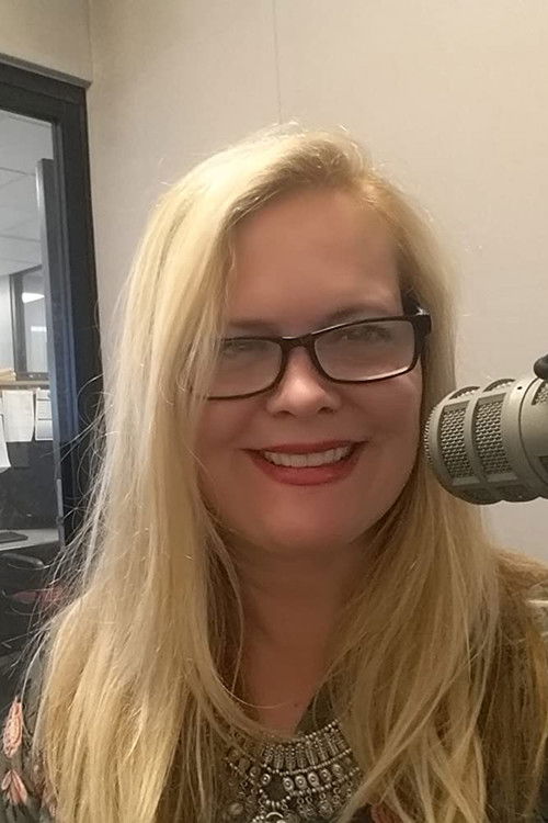 Photo of Elizabeth Cox