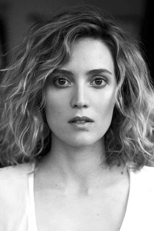 Photo of Evelyne Brochu