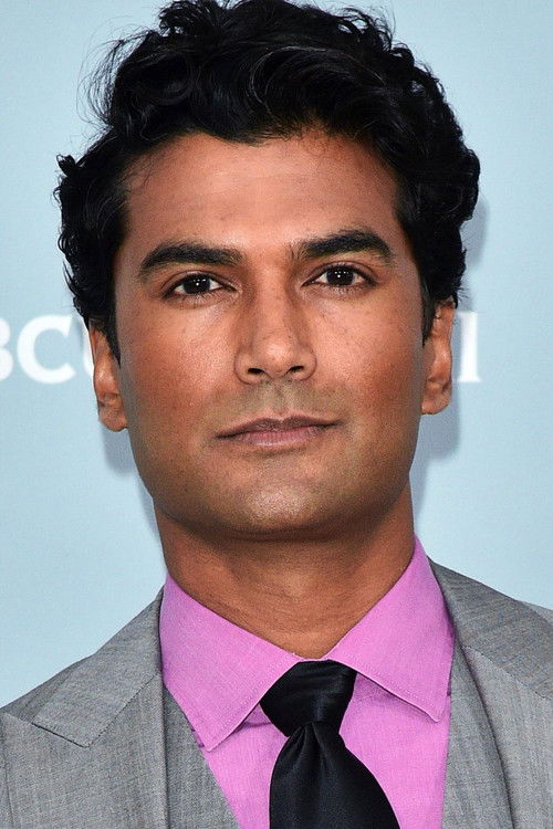 Photo of Sendhil Ramamurthy