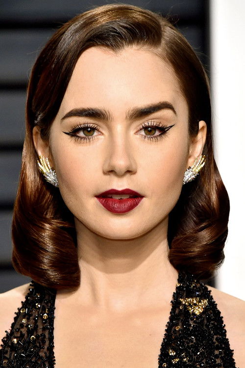 Photo of Lily Collins