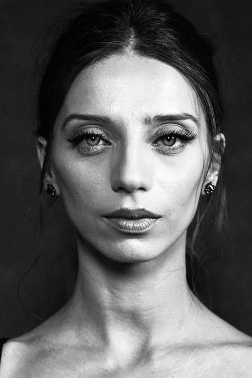 Photo of Angela Sarafyan
