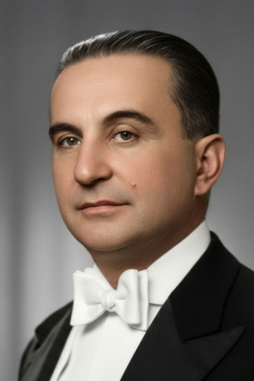 Photo of Münir Nurettin Selçuk