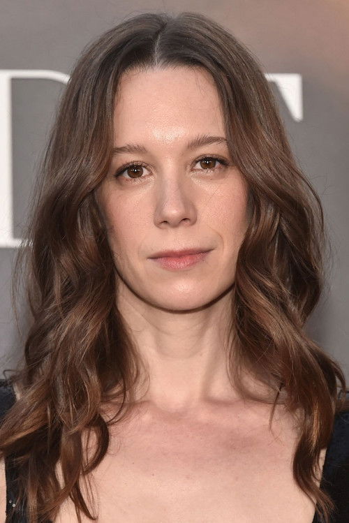 Photo of Chloe Pirrie