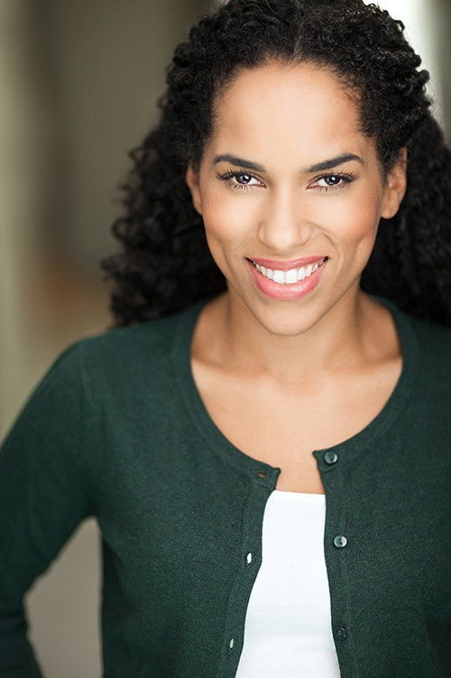 Photo of Lisa MacFadden