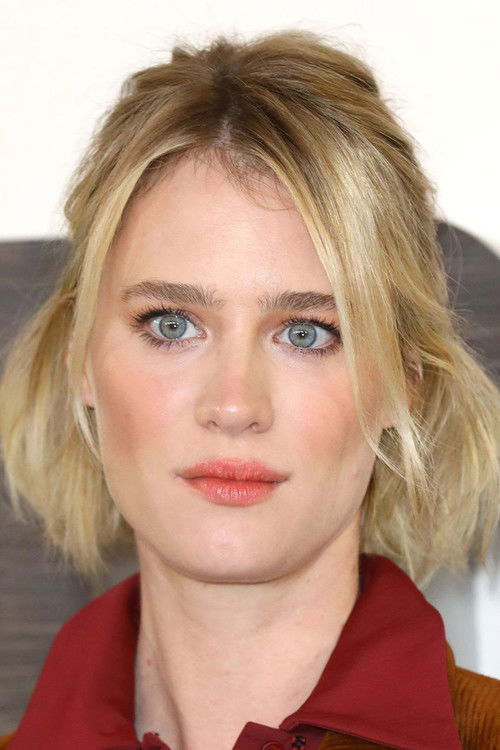 Photo of Mackenzie Davis
