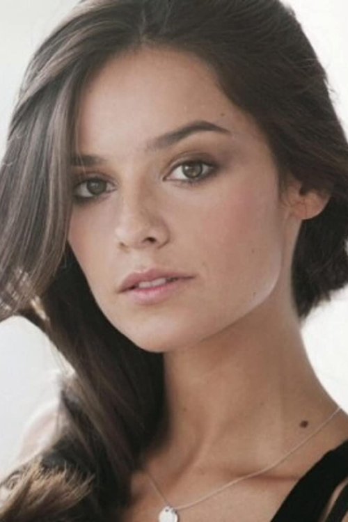 Photo of Katy Louise Saunders