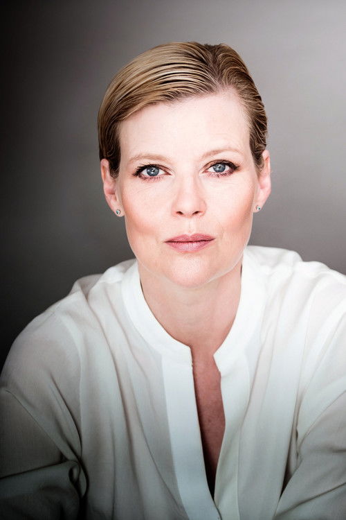 Photo of Lucy Akhurst