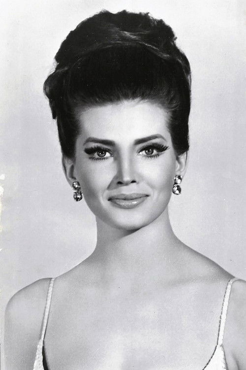 Photo of Gayle Hunnicutt