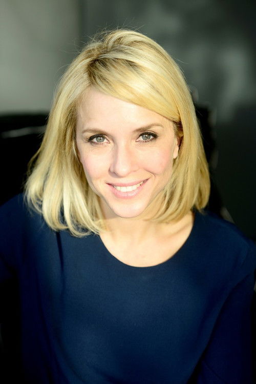 Photo of Carla Peterson