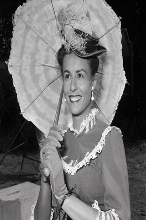 Photo of Sally Hughes