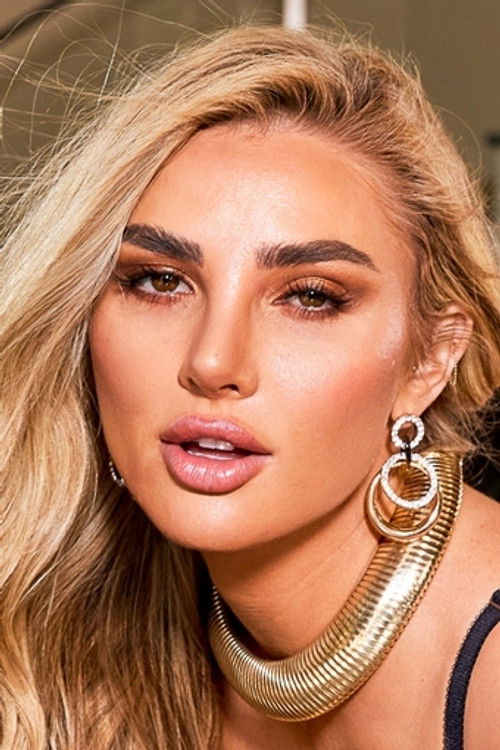 Photo of Kenzie Anne