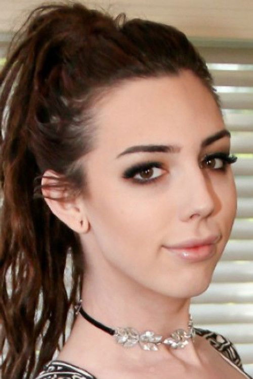 Photo of Annabelle Lane