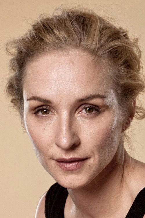 Photo of Sonja Richter