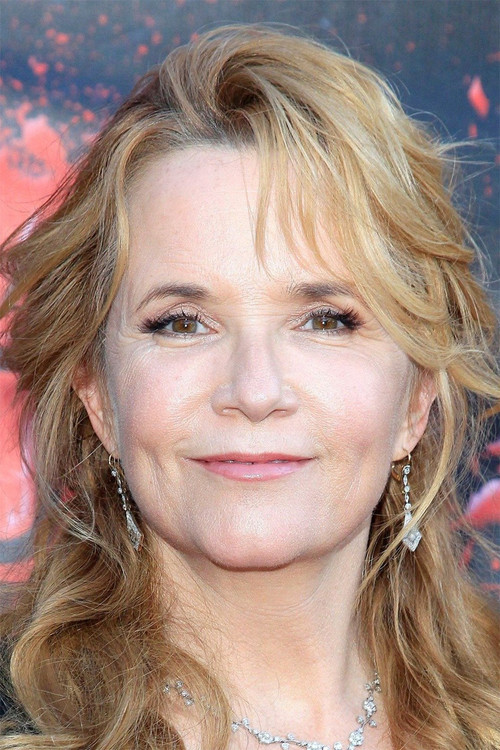 Photo of Lea Thompson
