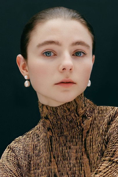 Photo of Thomasin McKenzie