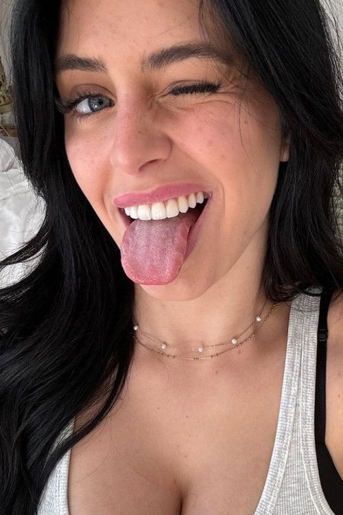 Photo of Camilla Araújo